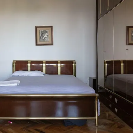 'nziata Villa *